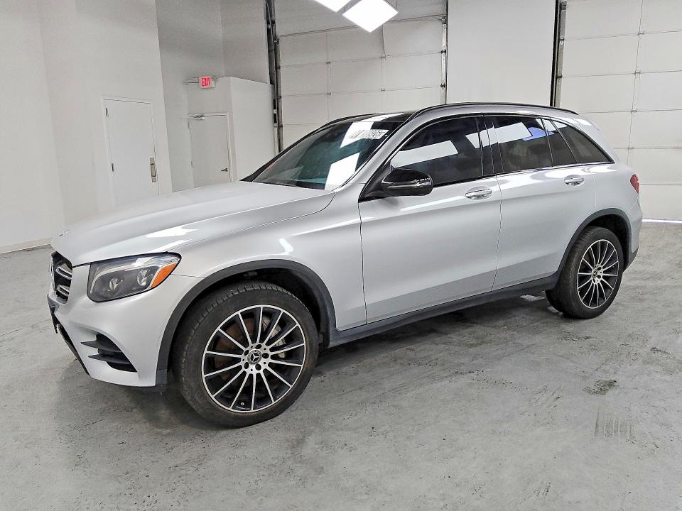 47478926 :رقم المزاد ، WDC0G4KB1JV087732 vin ، 2018 Mercedes-benz Glc مزاد بيع