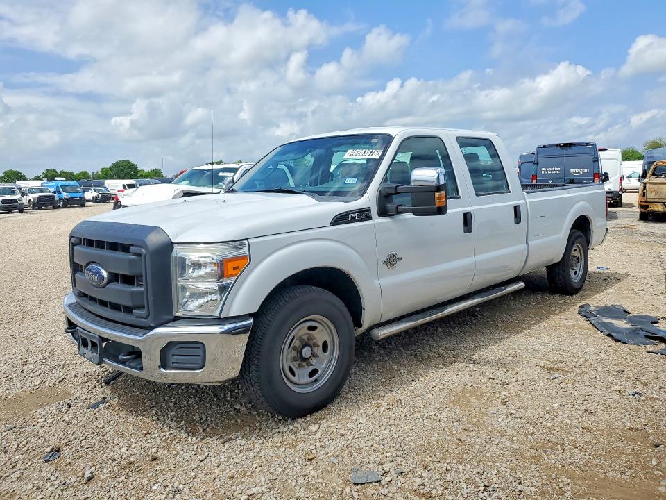 53669776 :رقم المزاد ، 1FT8W3AT0FEC22240 vin ، 2015 Ford F350 مزاد بيع