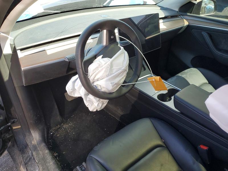 2024 Tesla Model Y მანქანა იყიდება აუქციონზე, vin: 7SAYGDEE3RF027141, აუქციონის ნომერი: 50283416