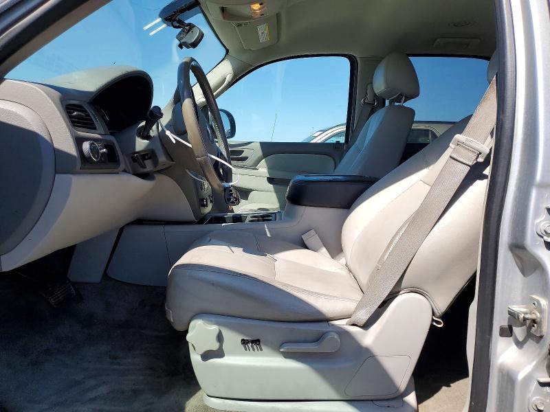 46777346 :رقم المزاد ، 1GNSCBE01DR180778 vin ، 2013 Chevrolet Tahoe مزاد بيع