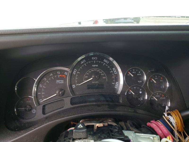 Продажа на аукционе авто 2004 Cadillac Escalade, vin: 1GYEK63N74R151259, номер лота: 50641856