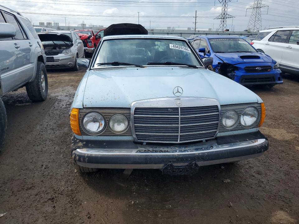 1979 Mercedes-benz C-class 30 მანქანა იყიდება აუქციონზე, vin: 12315012003738, აუქციონის ნომერი: 49429166