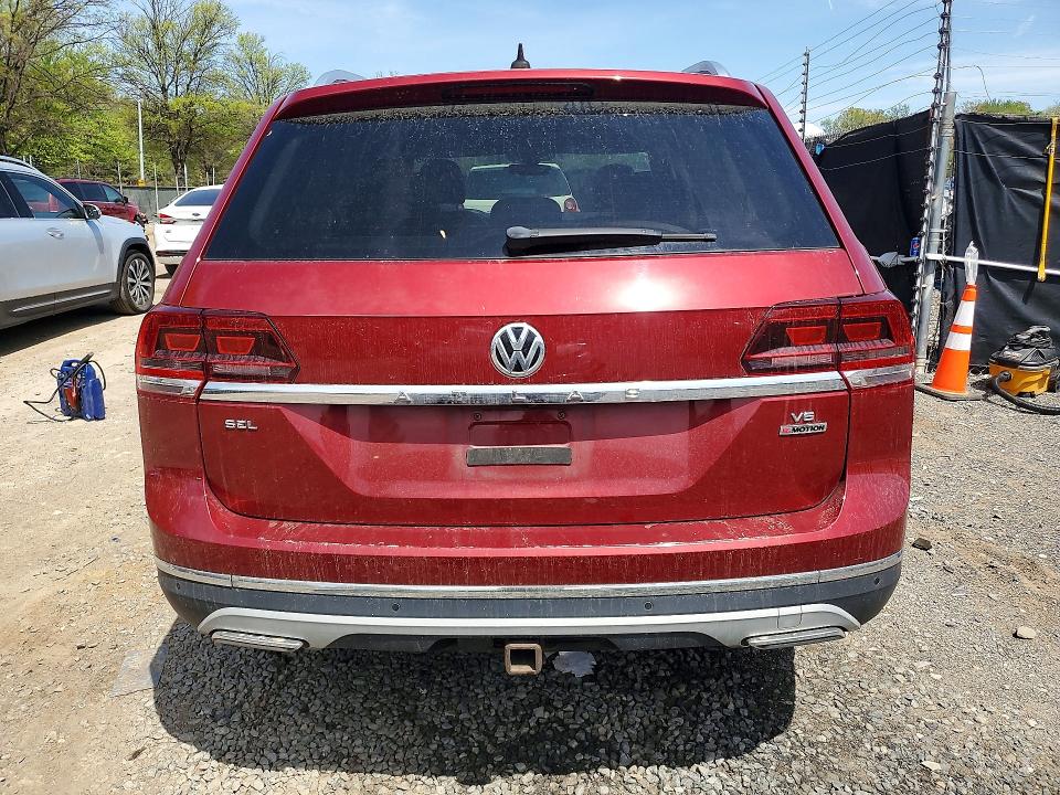 2018 Volkswagen Atlas მანქანა იყიდება აუქციონზე, vin: 1V2MR2CA3JC538942, აუქციონის ნომერი: 50027236