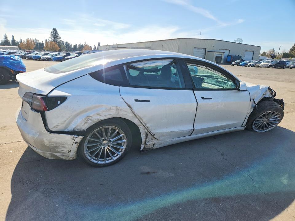 2022 Tesla Model 3 მანქანა იყიდება აუქციონზე, vin: 5YJ3E1EB8NF250383, აუქციონის ნომერი: 49012756