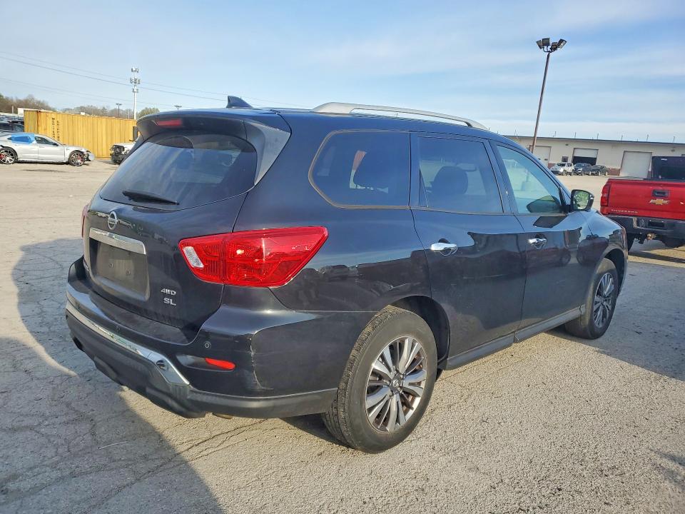 48618406 :رقم المزاد ، 5N1DR2MM0KC607027 vin ، 2019 Nissan Pathfinder مزاد بيع