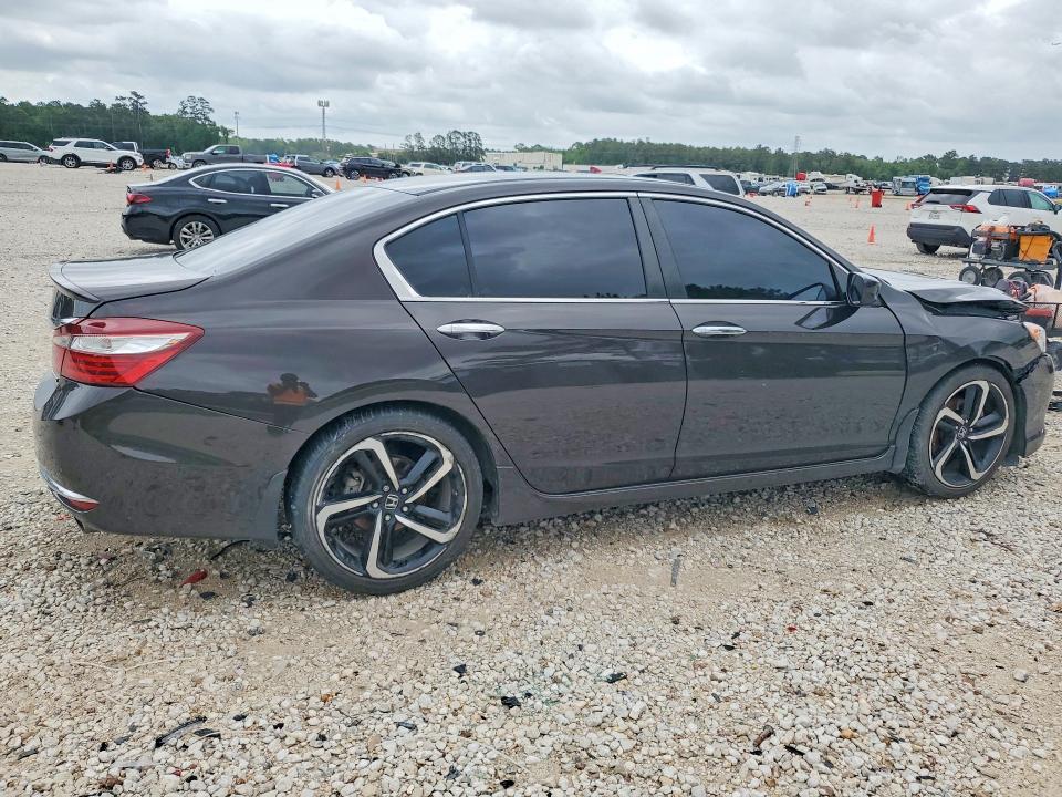 Продажа на аукционе авто 2017 Honda Accord, vin: 1HGCR2F5XHA146365, номер лота: 49607876