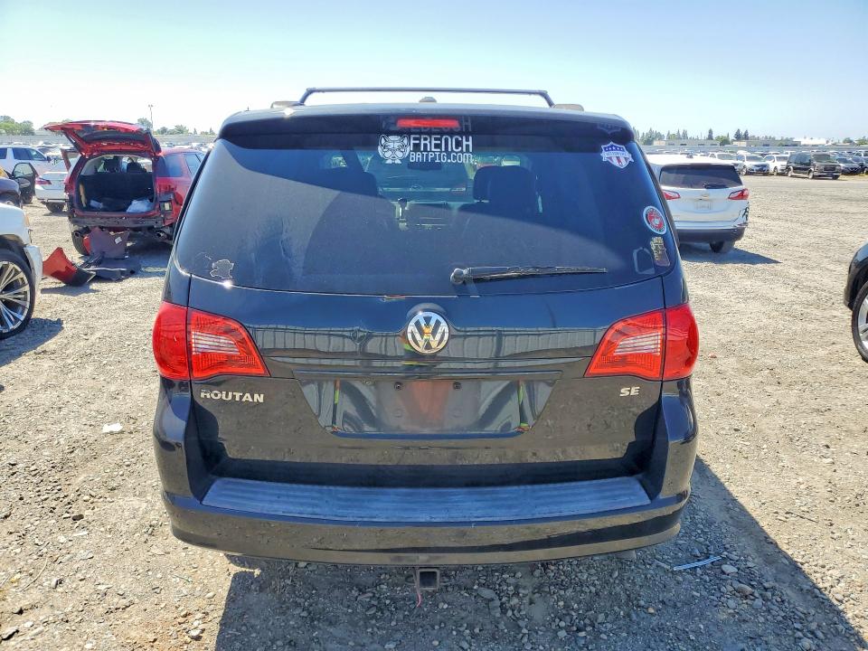 2013 Volkswagen Routan მანქანა იყიდება აუქციონზე, vin: 2C4RVABG2DR724728, აუქციონის ნომერი: 51524506