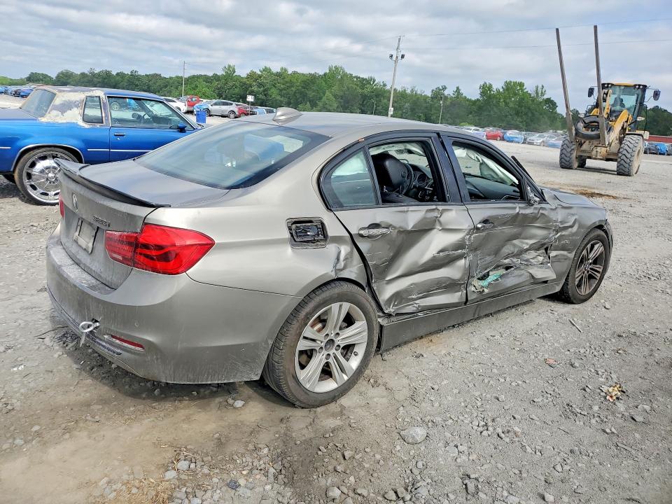 51027456 :رقم المزاد ، WBA8E9G54GNT87446 vin ، 2016 Bmw 328 مزاد بيع