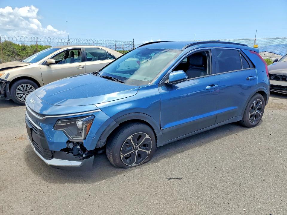 51680136 :رقم المزاد ، KNDCR3LE8P5040643 vin ، 2023 Kia Niro مزاد بيع