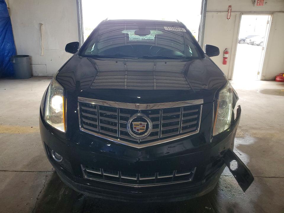 51596036 :رقم المزاد ، 3GYFNCE37GS569800 vin ، 2016 Cadillac Srx مزاد بيع