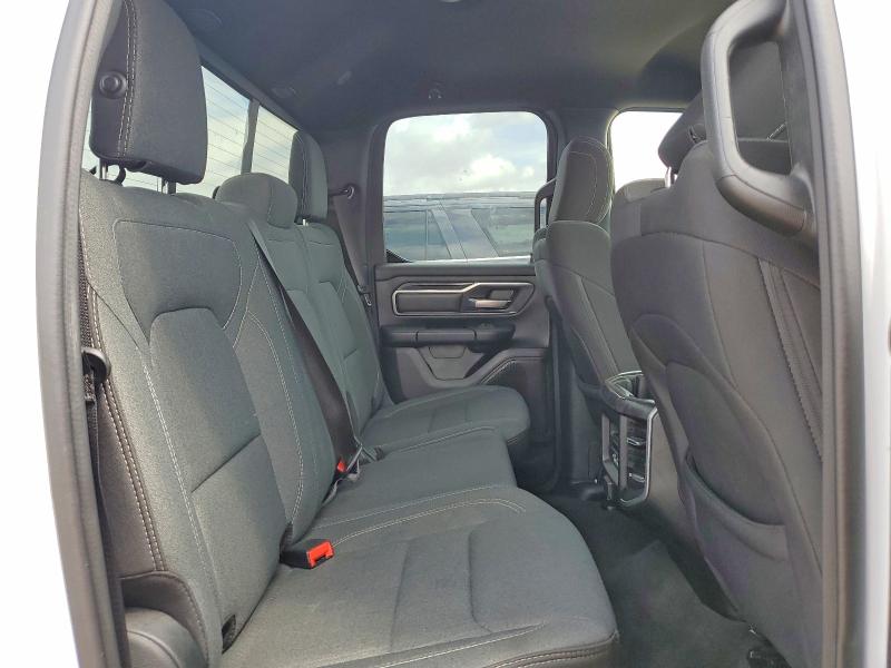 49843276 :رقم المزاد ، 1C6RREBTXNN274129 vin ، 2022 Ram 1500 مزاد بيع