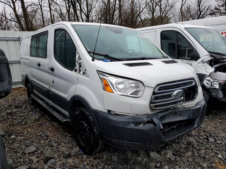 2017 Ford Transit მანქანა იყიდება აუქციონზე, vin: 1FTYR1ZM9HKA99888, აუქციონის ნომერი: 46622576