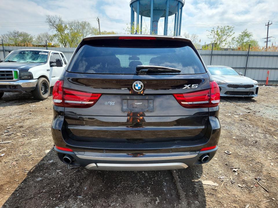 50923546 :رقم المزاد ، 5UXKR0C35H0V74592 vin ، 2017 Bmw X5 مزاد بيع