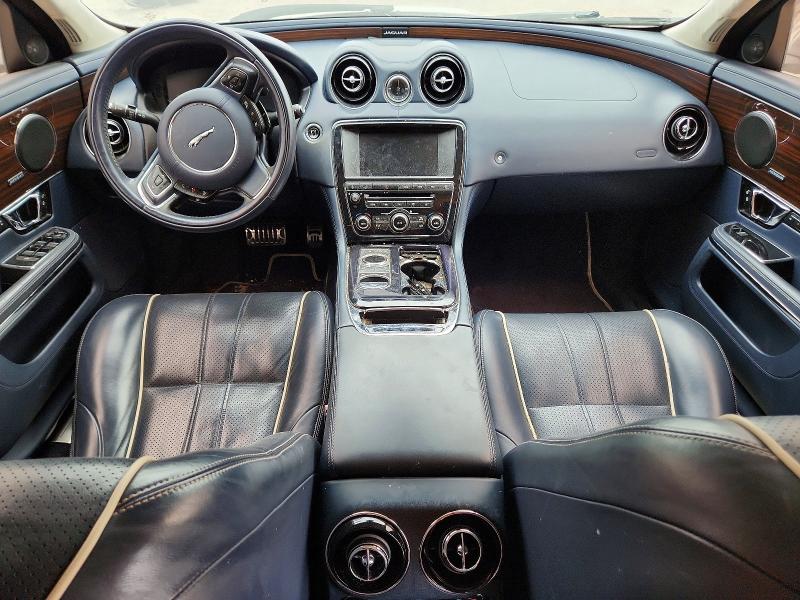 Aukcja sprzedaży 2015 Jaguar Xjl, vin: SAJWJ2GD4F8V81235, numer aukcji: 51803376