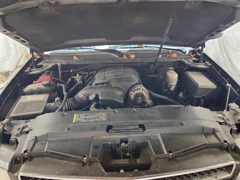50754036 :رقم المزاد ، 1GNSKBE01BR102842 vin ، 2011 Chevrolet Tahoe مزاد بيع