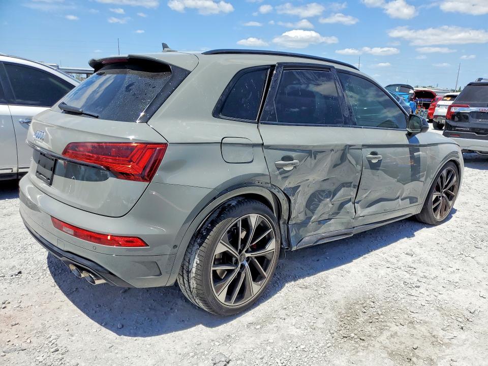 2021 Audi Sq5 მანქანა იყიდება აუქციონზე, vin: WA1C4AFY5M2100555, აუქციონის ნომერი: 50564226