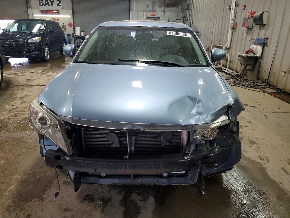 2011 Toyota Avalon მანქანა იყიდება აუქციონზე, vin: 4T1BK3DBXBU385784, აუქციონის ნომერი: 51660886
