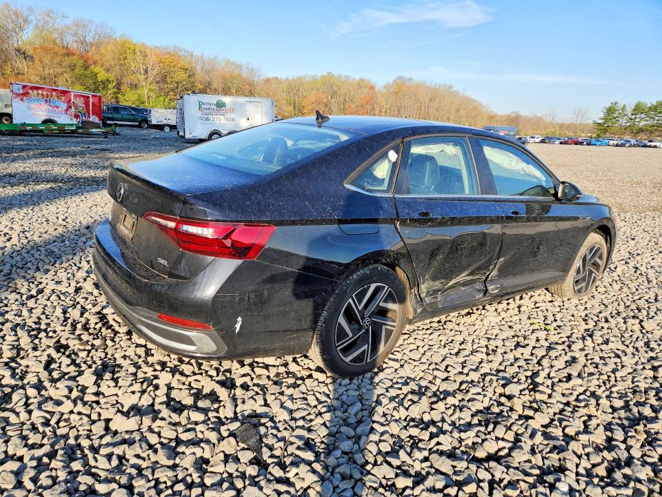 50004826 :رقم المزاد ، 3VWGM7BUXNM026148 vin ، 2022 Volkswagen Jetta مزاد بيع