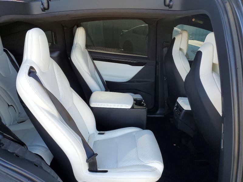 2018 Tesla Model X მანქანა იყიდება აუქციონზე, vin: 5YJXCBE42JF137392, აუქციონის ნომერი: 49412126