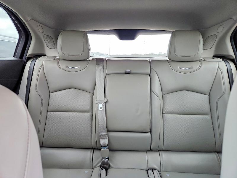 2019 Cadillac Xt4 მანქანა იყიდება აუქციონზე, vin: 1GYFZDR45KF132713, აუქციონის ნომერი: 48648316