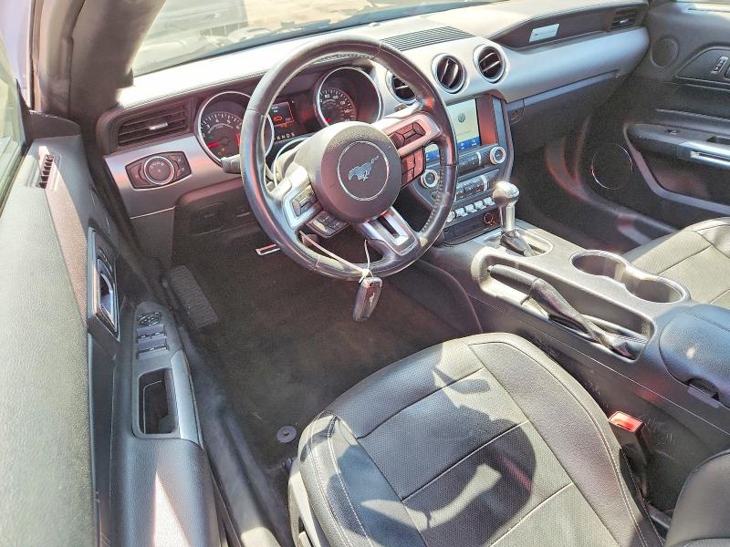 48799576 :رقم المزاد ، 1FATP8UH7J5145246 vin ، 2018 Ford Mustang مزاد بيع