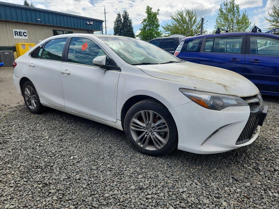2017 Toyota Camry მანქანა იყიდება აუქციონზე, vin: 4T1BF1FK6HU756423, აუქციონის ნომერი: 51204946
