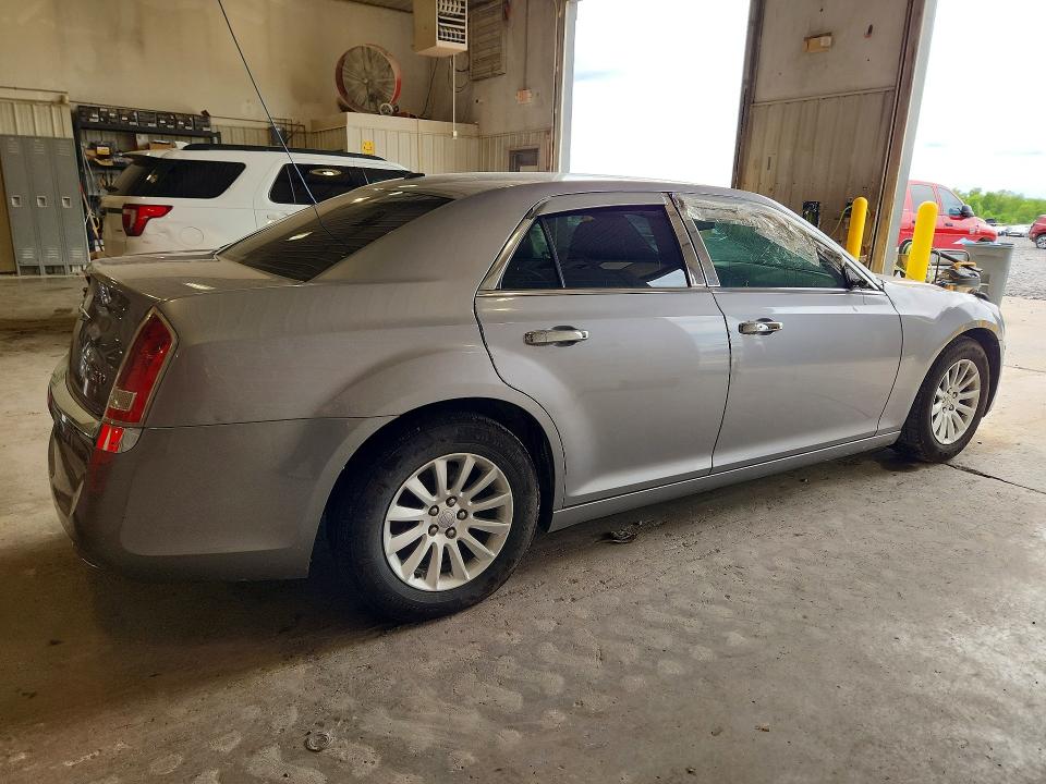 2014 Chrysler 300 მანქანა იყიდება აუქციონზე, vin: 2C3CCAAG0EH136383, აუქციონის ნომერი: 51371486