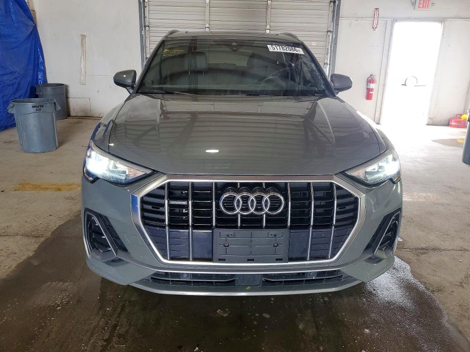 51782086 :رقم المزاد ، WA1DECF30L1046328 vin ، 2020 Audi Q3 مزاد بيع