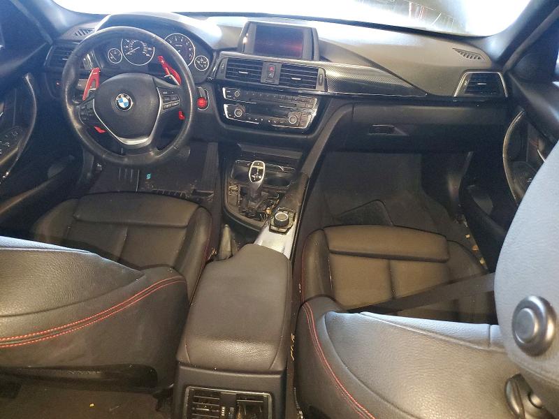 50983736 :رقم المزاد ، WBA8B9G33HNU56376 vin ، 2017 Bmw 330 مزاد بيع
