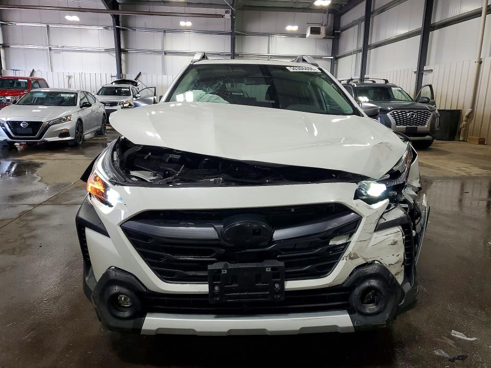 50306606 :رقم المزاد ، 4S4BTGPDXS3306542 vin ، 2025 Subaru Outback مزاد بيع
