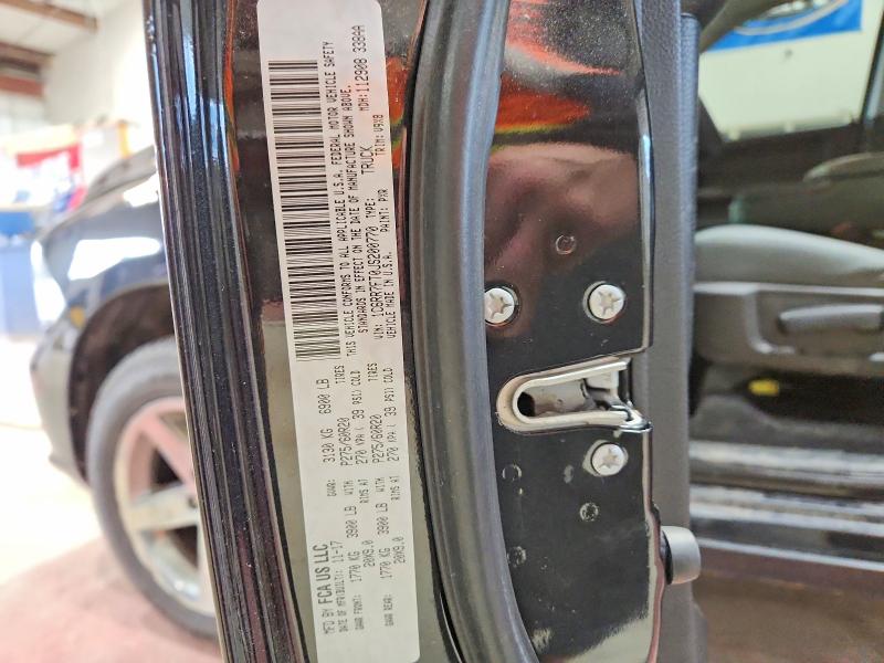 49920376 :رقم المزاد ، 1C6RR7FT0JS200770 vin ، 2018 Ram 1500 مزاد بيع