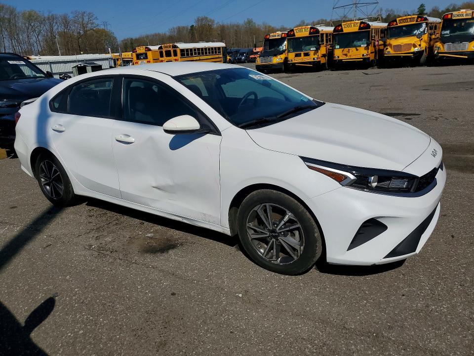 2023 Kia Forte მანქანა იყიდება აუქციონზე, vin: 3KPF24AD0PE590442, აუქციონის ნომერი: 49467556