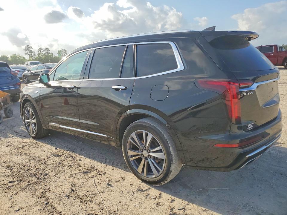 50468616 :رقم المزاد ، 1GYKPCRS0MZ116255 vin ، 2021 Cadillac Xt6 مزاد بيع