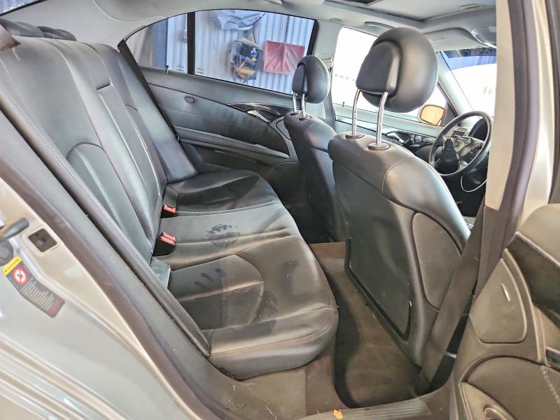 2005 Mercedes-benz E მანქანა იყიდება აუქციონზე, vin: WDBUF26J05A570737, აუქციონის ნომერი: 49941936