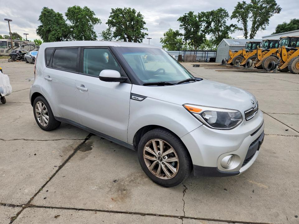 2018 Kia Soul მანქანა იყიდება აუქციონზე, vin: KNDJP3A57J7528039, აუქციონის ნომერი: 48525986