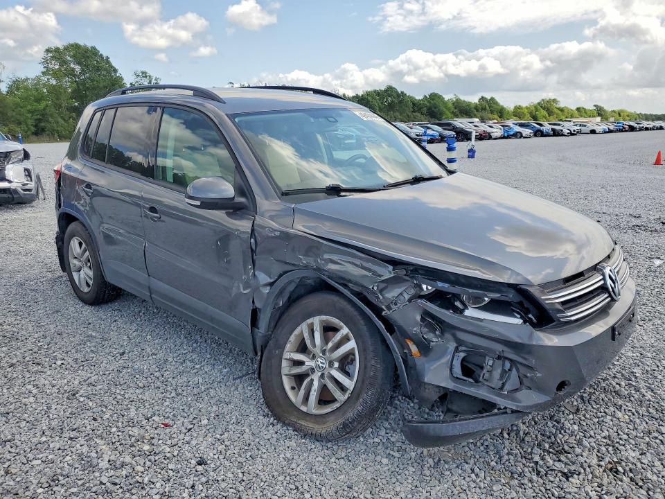 2016 Volkswagen Tiguan მანქანა იყიდება აუქციონზე, vin: WVGAV7AX0GW581674, აუქციონის ნომერი: 49404446