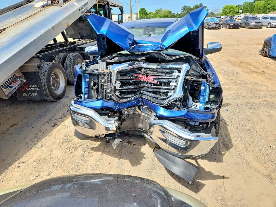 49262266 :رقم المزاد ، 3GTU2NEC1HG408686 vin ، 2017 Gmc Sierra مزاد بيع