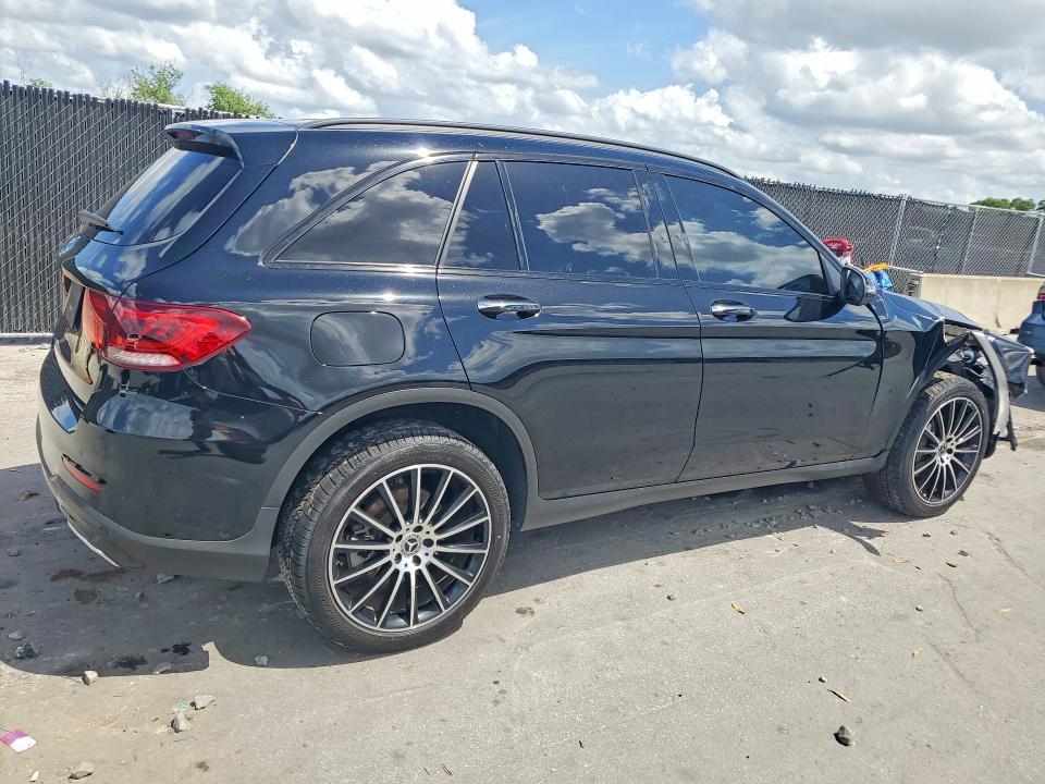 48090846 :رقم المزاد ، W1N0G8DB1MF986043 vin ، 2021 Mercedes-benz Glc مزاد بيع