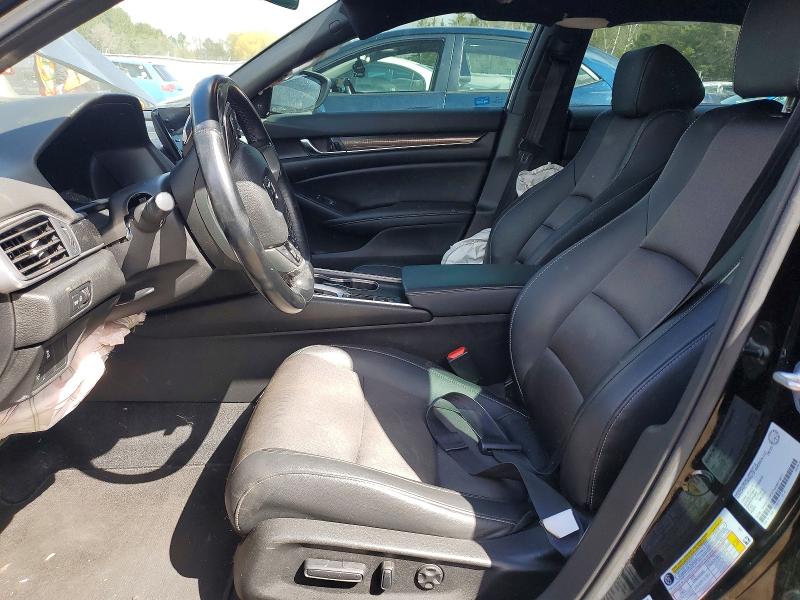 51628176 :رقم المزاد ، 1HGCV1F37NA801971 vin ، 2022 Honda Accord مزاد بيع