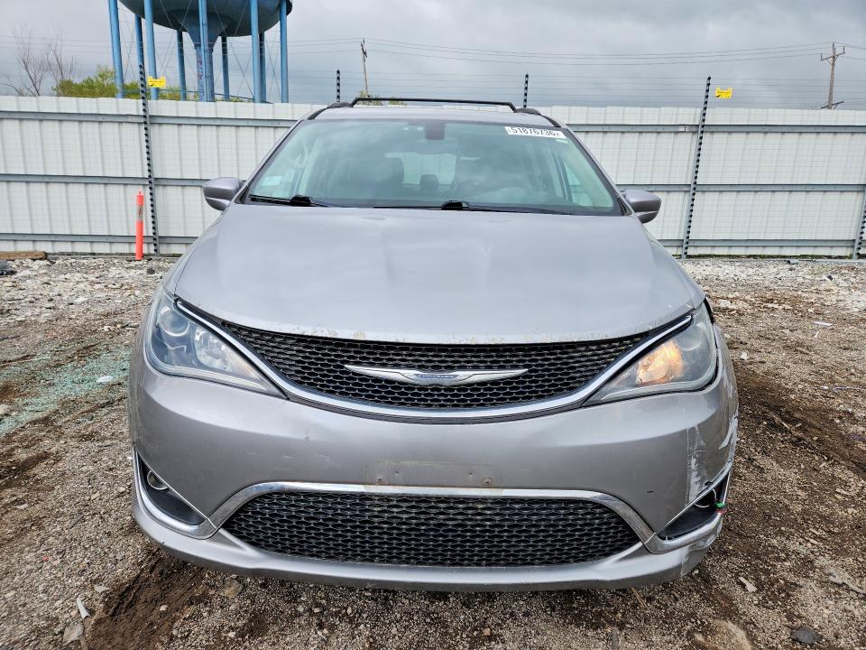 Продажа на аукционе авто 2017 Chrysler Pacifica, vin: 2C4RC1BG8HR540227, номер лота: 51876736