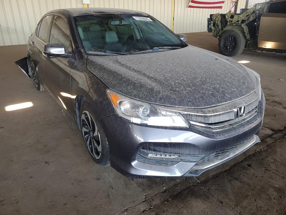 73260845 :رقم المزاد ، 1HGCR3F81HA034456 vin ، 2017 Honda Accord مزاد بيع