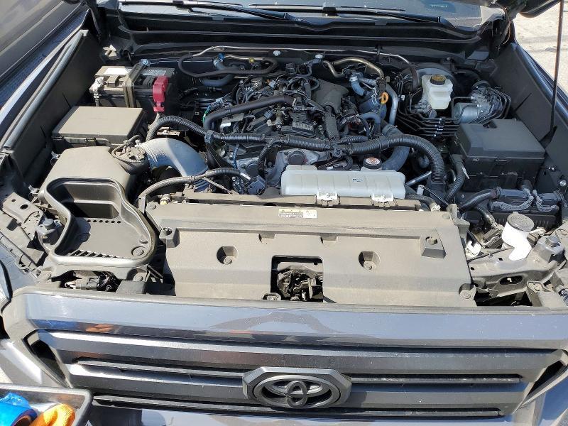 2025 Toyota Tacoma მანქანა იყიდება აუქციონზე, vin: 3TMLB5JN2SM138220, აუქციონის ნომერი: 49425836