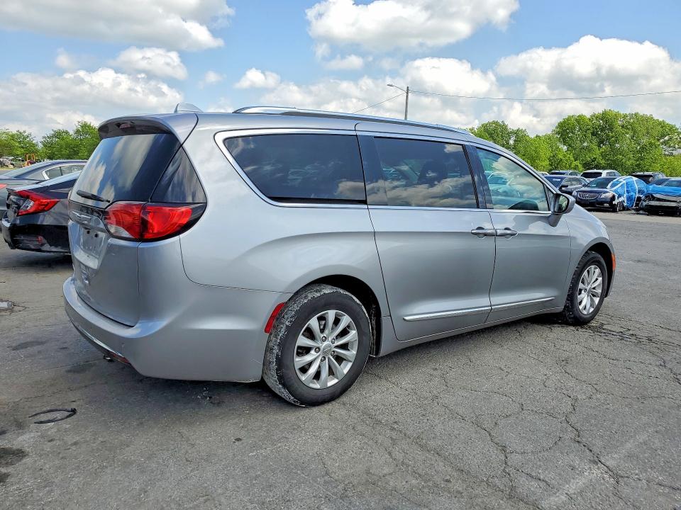 Продажа на аукционе авто 2018 Chrysler Pacifica, vin: 2C4RC1BG5JR110371, номер лота: 51294786