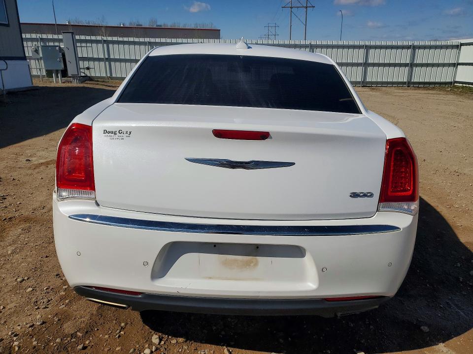 2016 Chrysler 300 მანქანა იყიდება აუქციონზე, vin: 2C3CCAAGXGH233934, აუქციონის ნომერი: 51285026