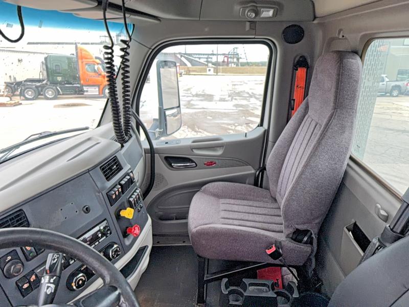 51414106 :رقم المزاد ، 1XPBAK9X5KD632553 vin ، 2019 Peterbilt 579 مزاد بيع