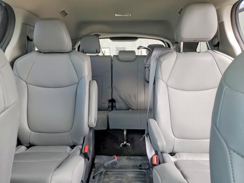 48825616 :رقم المزاد ، 5TDYRKEC2PS155941 vin ، 2023 Toyota Sienna مزاد بيع
