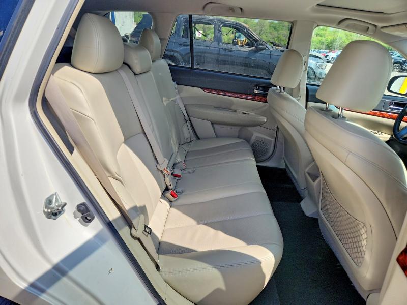 51705306 :رقم المزاد ، 4S4BRCLC8A3360098 vin ، 2010 Subaru Outback مزاد بيع