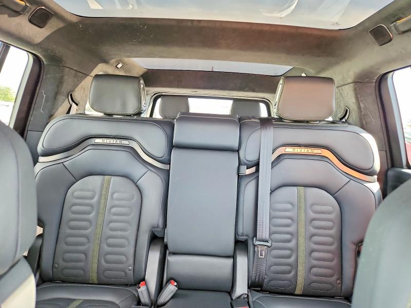 Продажа на аукционе авто 2025 Rivian R1s, vin: 7PDSGBBA5SN054379, номер лота: 48989496