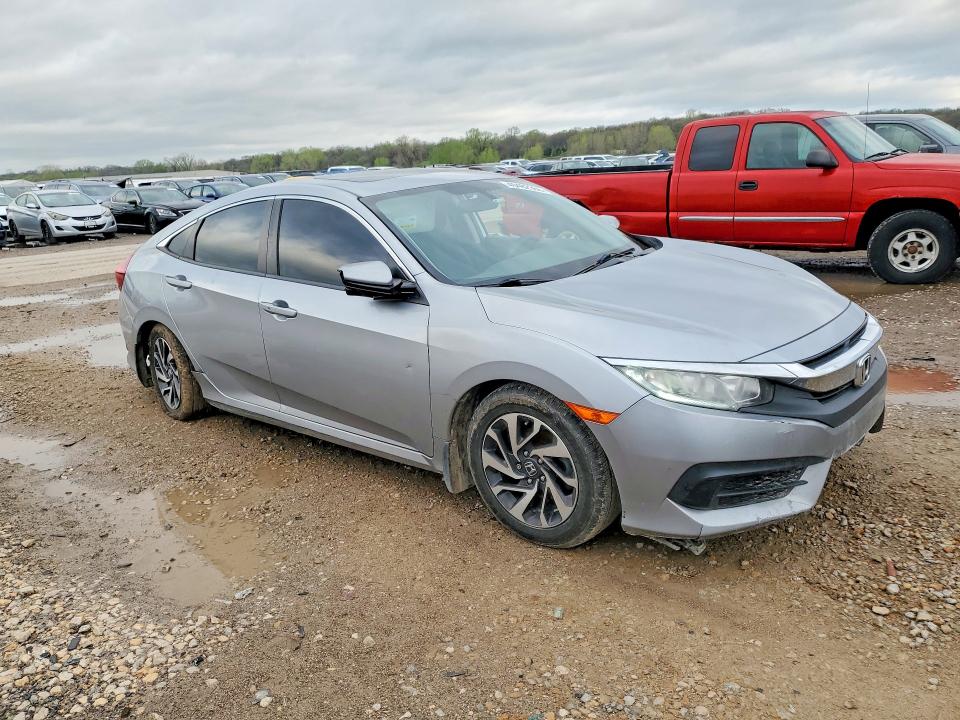 2017 Honda Civic მანქანა იყიდება აუქციონზე, vin: 19XFC2F72HE001462, აუქციონის ნომერი: 49482366