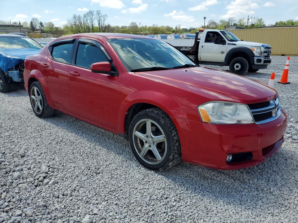 50402986 :رقم المزاد ، 1C3CDZCB3DN554035 vin ، 2013 Dodge Avenger مزاد بيع